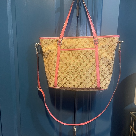Authentic Gucci GG Canvas Medium Joy Tote - Picture 2 of 10
